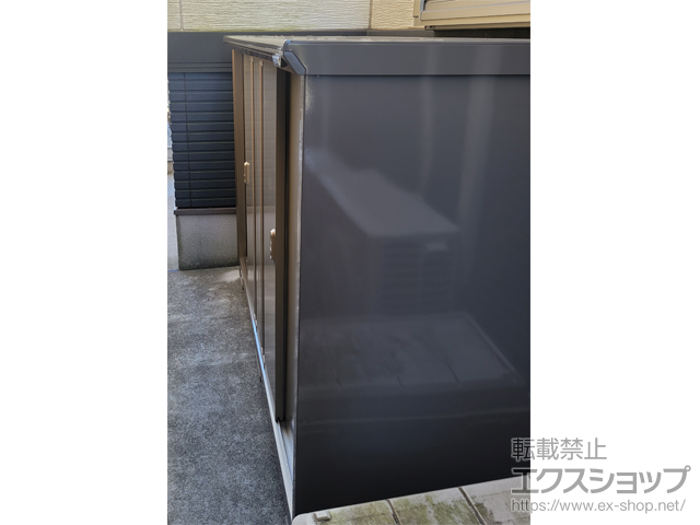 神奈川県横浜市のの物置・屋外倉庫 ナイソーシスター　1940×720×1303 KMW-197C-P-NG 施工例