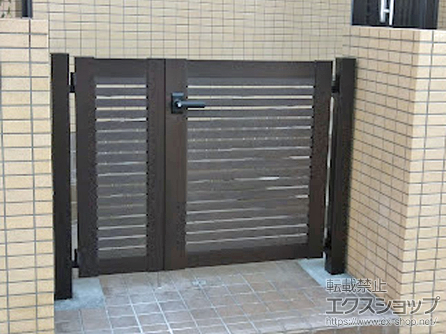 千葉県市原市のの門扉 ルシアス門扉S04型 横格子 親子開き 複合カラー 門柱使用 施工例