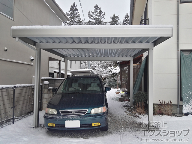 長野県松本市ののカーポート ジーポートneo Aタイプ 角柱4本柱 積雪〜100cm対応 施工例