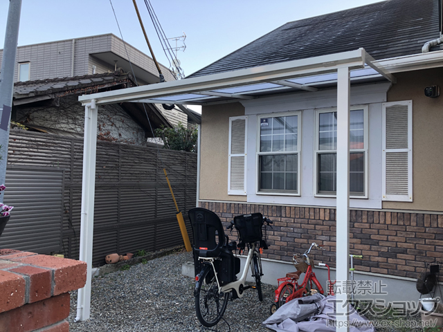 福岡県福岡市ののテラス屋根 ソラリア F型 テラスタイプ 単体 積雪〜20cm対応 施工例
