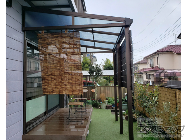 茨城県つくばみらい市ののテラス屋根、ウッドデッキ ソラリア F型 テラスタイプ 単体 積雪〜20cm対応 施工例