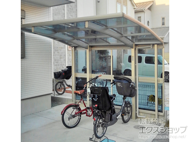 神奈川県茅ヶ崎市ののサイクルポート・駐輪場 プレシオスポート ミニ 積雪〜20cm対応＋サイドパネル 施工例