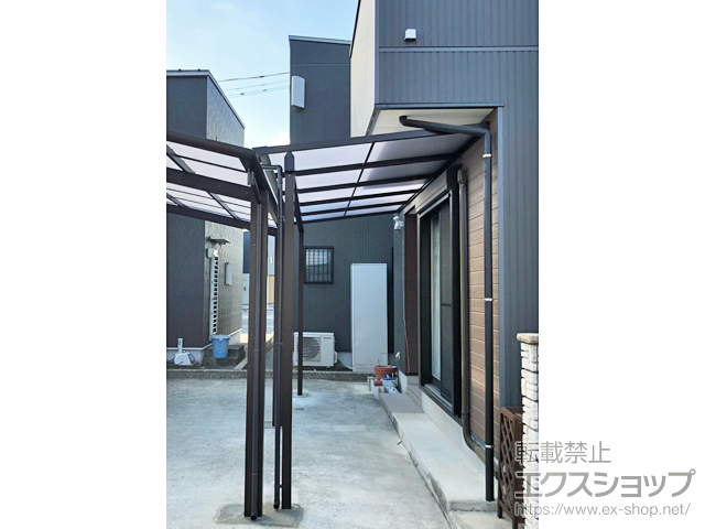 長崎県佐世保市ののテラス屋根 ソラリア F型 テラスタイプ 単体 積雪〜20cm対応 施工例
