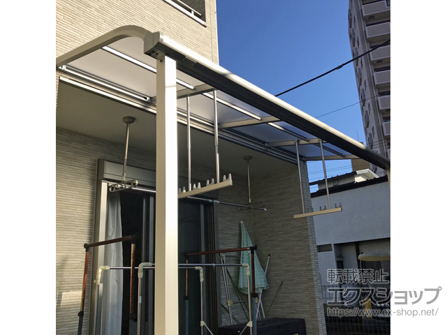 埼玉県さいたま市ののテラス屋根 ソラリア R型 テラスタイプ 単体 積雪〜20cm対応 施工例