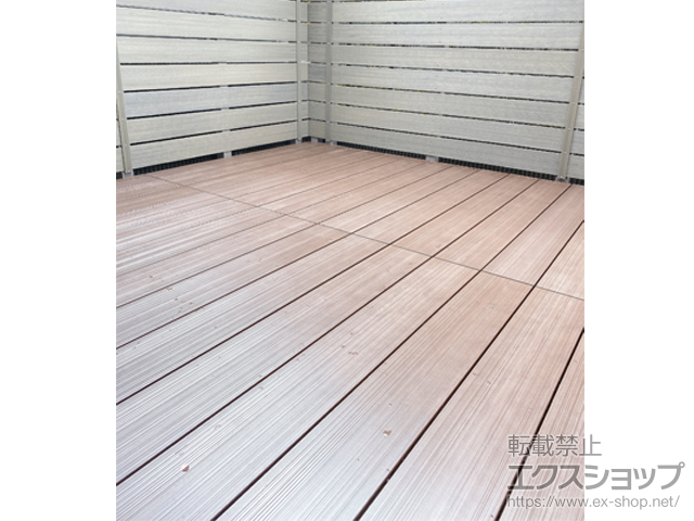 神奈川県川崎市ののウッドデッキ ひとと木キュアーズ 施工例
