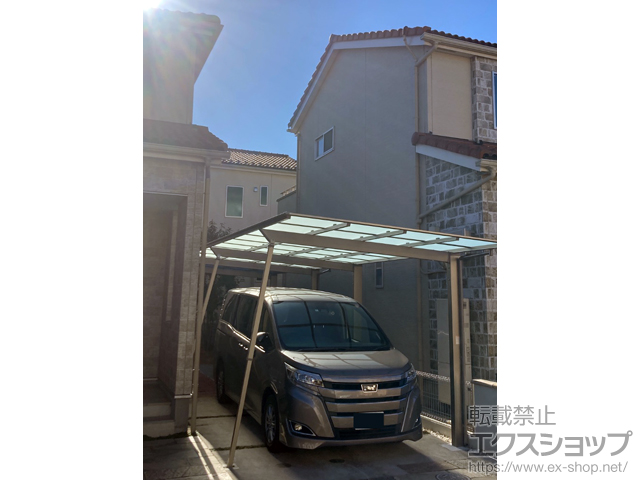 埼玉県さいたま市ののカーポート ネスカＦ (フラットスタイル) 縦連棟 積雪〜20cm対応 施工例