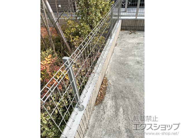 埼玉県加須市ののフェンス・柵 イーネットフェンス 3F型 自由柱施工 施工例