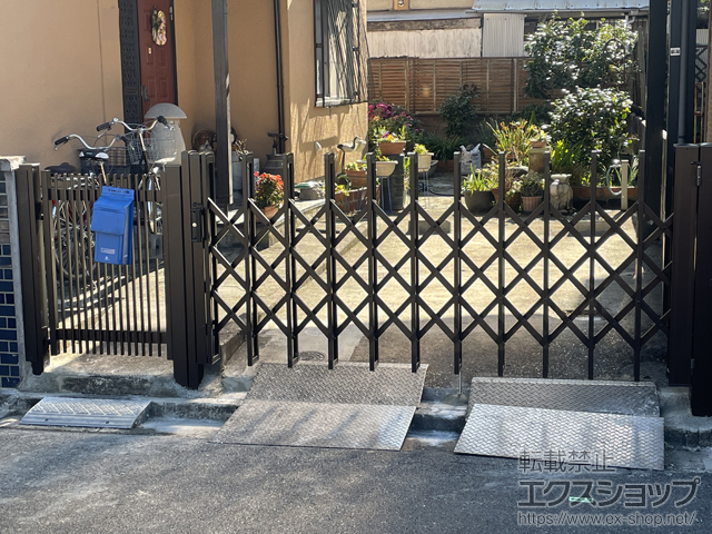 奈良県大和郡山市のの門扉 有磯 ありそ 1型 片開き 門柱75角タイプ 施工例