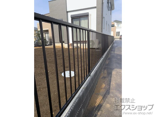 群馬県太田市のValue Selectのフェンス・柵・塀 ミエッタフェンス 防犯たて格子タイプ 自由柱施工 施工例
