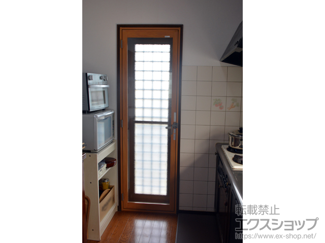 群馬県太田市のの二重窓（内窓） インプラス テラスドア 外観右吊元 施工例