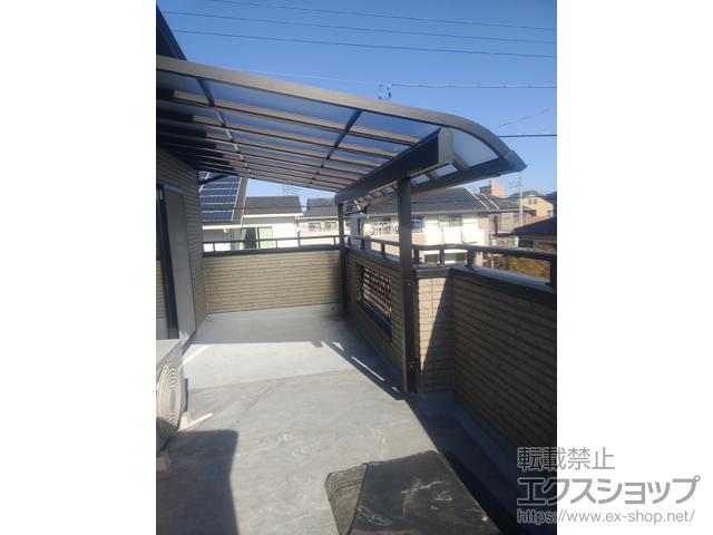埼玉県幸手市ののバルコニー・ベランダ屋根 ソラリア R型 1500 屋根タイプ 単体 積雪〜50cm対応 施工例