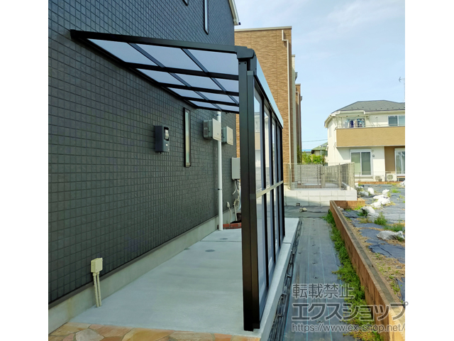 埼玉県富士見市ののテラス屋根 スピーネ F型 テラスタイプ 単体 積雪〜20cm対応 施工例