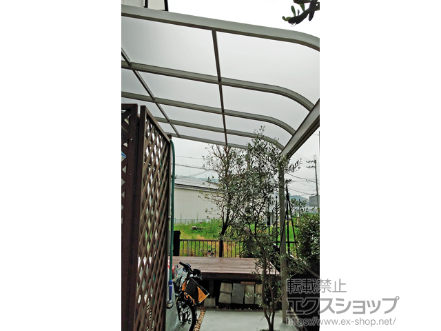 京都府城陽市ののテラス屋根 ソラリア R型 テラスタイプ 単体 積雪〜20cm対応 施工例