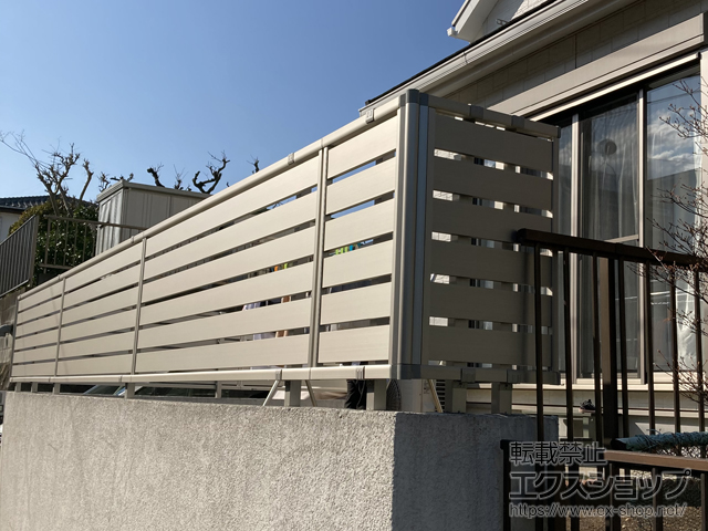 神奈川県横浜市ののフェンス・柵 シンプレオフェンスSY1型 横スリット　自由柱施工 施工例