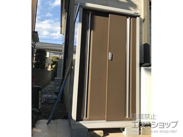 東京都国分寺市のの物置・屋外倉庫 シンプリー 一般型 900×615×1603 MJX-096D-P-TB 施工例