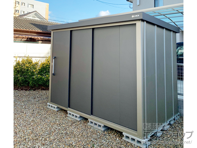 長崎県諫早市のの物置・屋外倉庫 エスケーエイト SK8-130 一般型 2600×1600×1940 SK8-130-GK 施工例