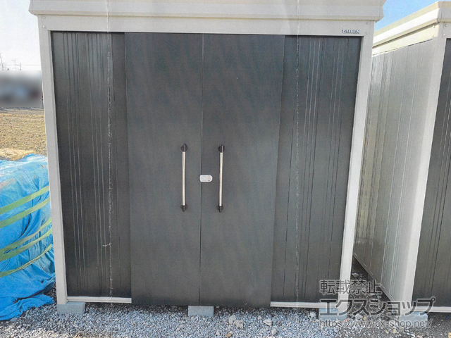 埼玉県加須市のの物置・屋外倉庫 ガーデンハウス DM-Z2117-G 豪雪地型 2123×1723×2120 施工例