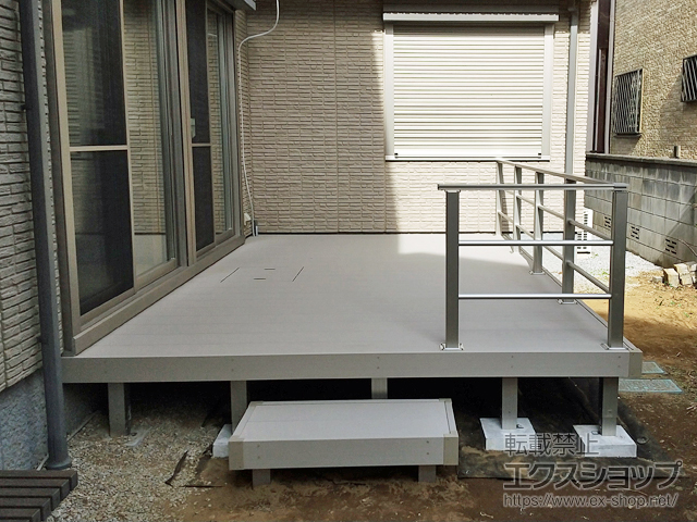 埼玉県さいたま市ののウッドデッキ リウッドデッキ 200 施工例