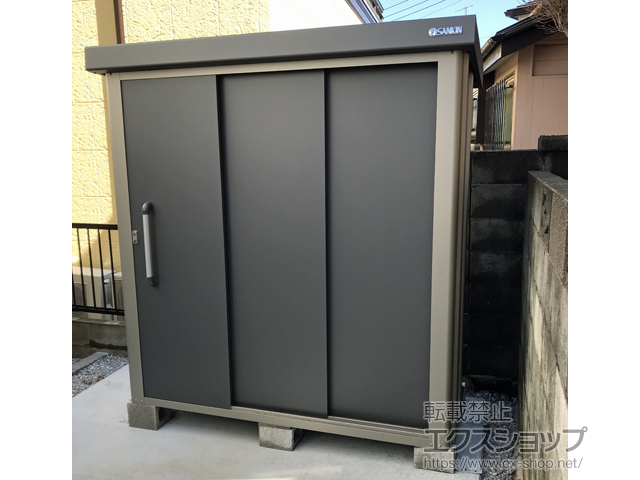 神奈川県横浜市のの物置・屋外倉庫 エスケーエイト SK8-50 一般型 1800×800×1940 SK8-50-GK 施工例