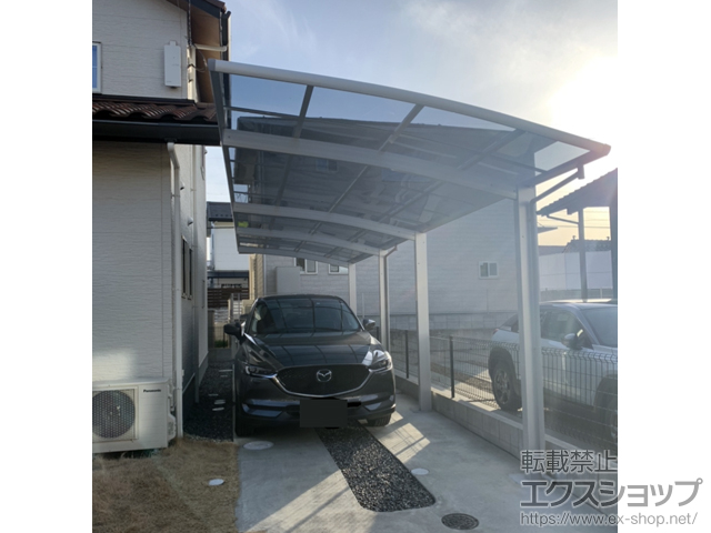 広島県東広島市ののカーポート レイナポートグラン 縦連棟　積雪〜20cm対応 施工例