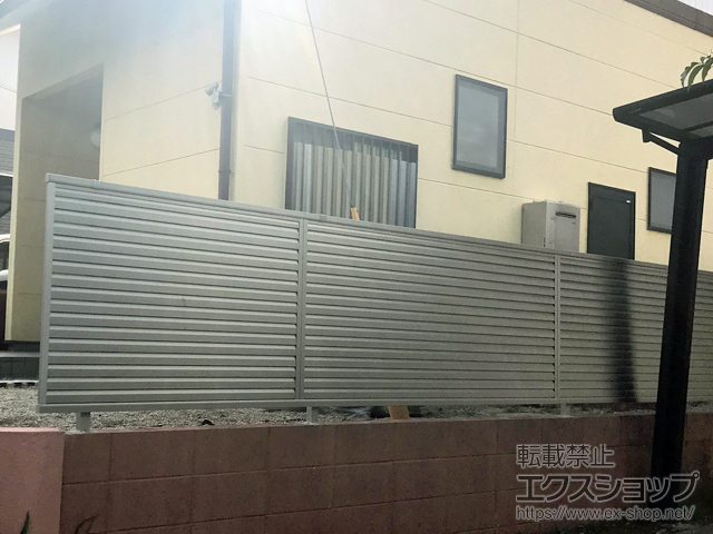 福岡県糟屋郡宇美町ののフェンス・柵 ミエーネフェンス 目隠しルーバータイプ 自由柱施工 施工例
