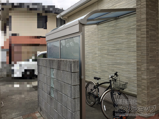 埼玉県東松山市ののテラス屋根 ソラリア R型 テラスタイプ 単体 積雪〜20cm対応＋ソラリア 前面パネル 施工例