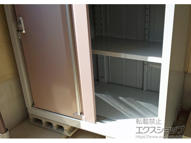 香川県高松市のの物置・屋外倉庫 シンプリー 一般型 1100×615×1303（MJX-116C-P） MJX-116C-P-AR 施工例