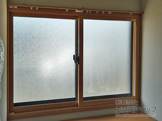 新潟県新潟市のの二重窓（内窓）、玄関ドア インプラス 引違い窓 2枚建 施工例