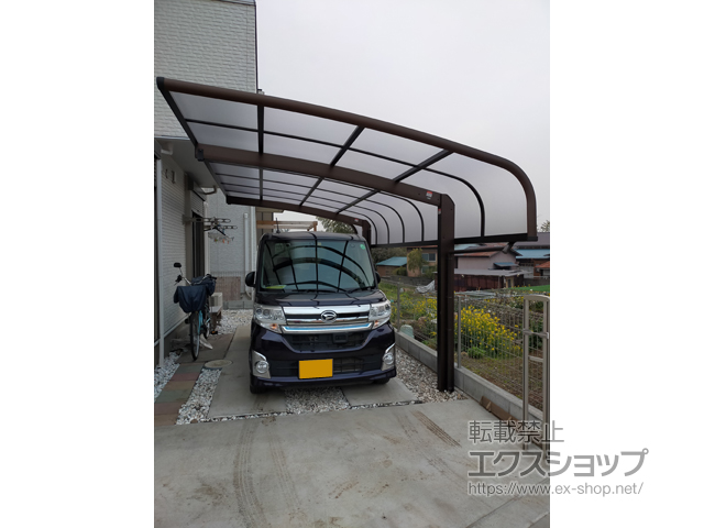 神奈川県藤沢市ののカーポート レイナキャップポートグラン　積雪〜20cm対応 施工例