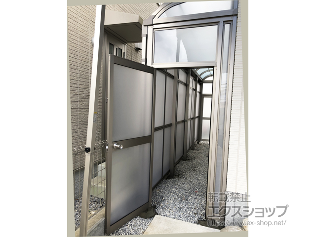 滋賀県彦根市ののストックヤード スピーネストックヤードR型 連棟 パネルタイプ ヤード仕様 積雪〜20cm対応 施工例