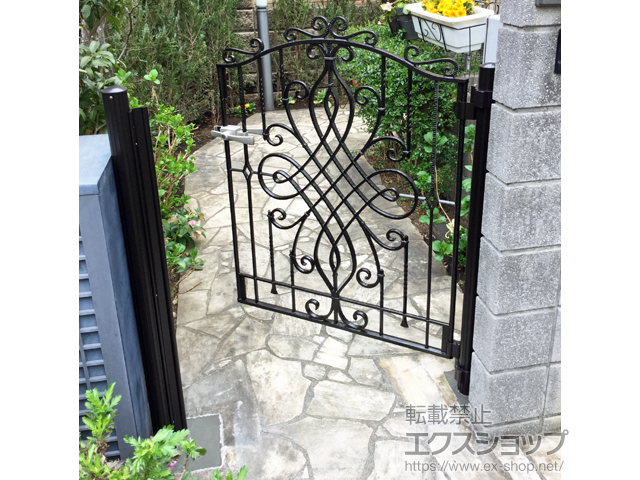東京都杉並区のの門扉 アプローチ ルナ EL型 片開き 吊元門柱使用 施工例