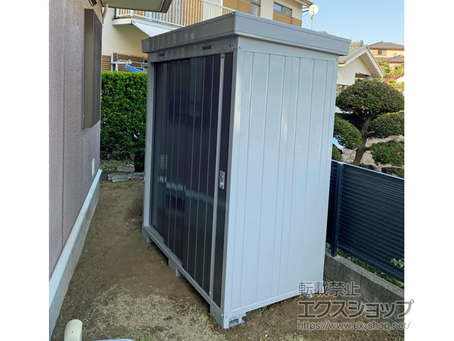 神奈川県足柄下郡真鶴町のの物置・屋外倉庫 ネクスタ 一般型 1790×950×2075 NXN-17S-PG 施工例