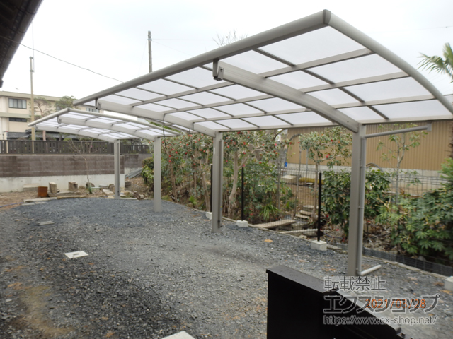 栃木県栃木市ののカーポート プレシオスポート 積雪〜20cm対応＋プレシオスポート用着脱式サポート柱 2本セット 施工例