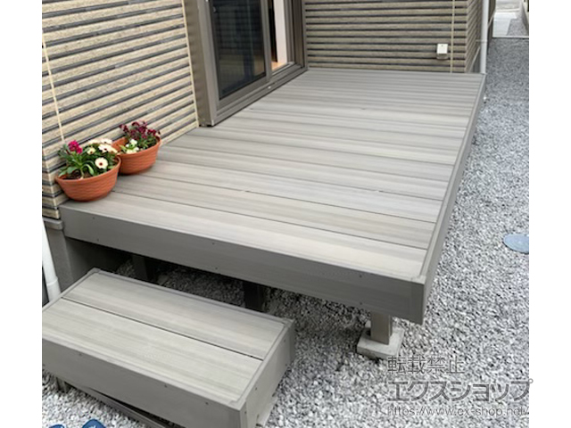 神奈川県川崎市ののウッドデッキ 樹ら楽ステージ 木彫 施工例