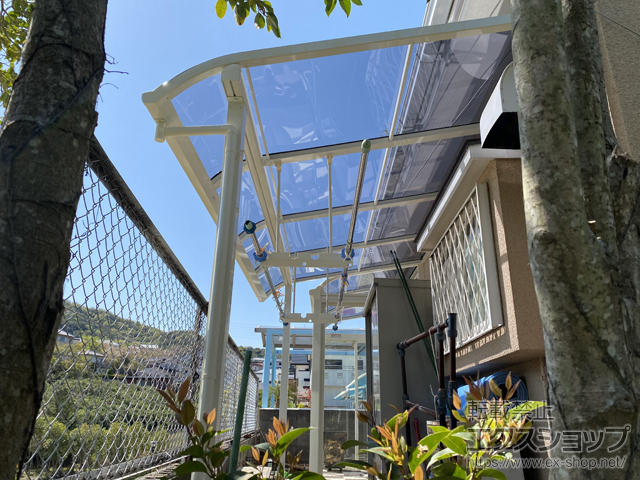 大阪府泉南郡岬町ののテラス屋根 スピーネ R型 テラスタイプ 単体 積雪〜20cm対応 施工例