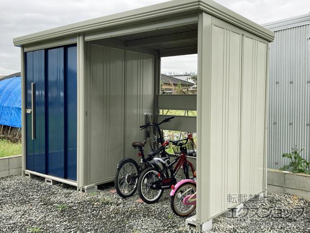 宮崎県児湯郡木城町のの物置・屋外倉庫 Mr.ストックマン プラスアルファ 一般型 3347×1590×2110 TP-33R15-DB 施工例