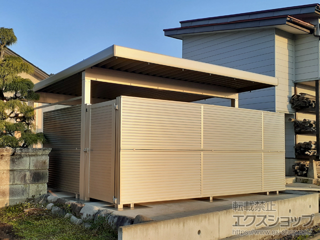 山形県西村山郡河北町のの門扉 シンプレオ門扉5型 横目隠し 片開き 高尺タイプ 門柱使用 施工例