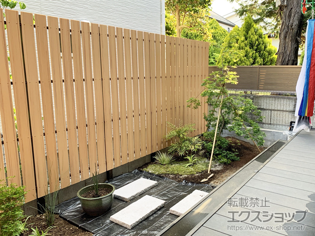 東京都小金井市ののフェンス・柵 タテイタスタイル 120サイズ 隙間20mm 施工例