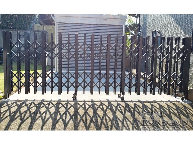 神奈川県厚木市ののカーゲート アルシャインII HW型Aタイプ ノンレール 片開き 440S 施工例