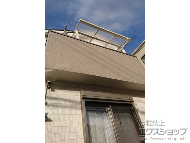 神奈川県座間市ののバルコニー・ベランダ屋根 ソラリア F型 屋根タイプ 単体 積雪〜20cm対応 施工例