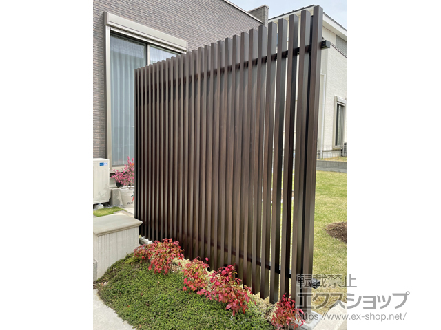 千葉県船橋市ののフェンス・柵 プログコートフェンスF1型 マテリアルカラー フリーポールタイプ 施工例