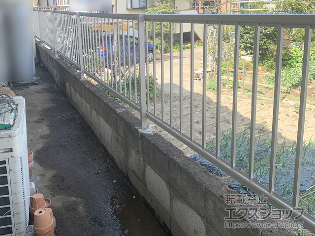 東京都世田谷区ののフェンス・柵 ミエッタフェンス 防犯たて格子タイプ 自由柱施工 施工例