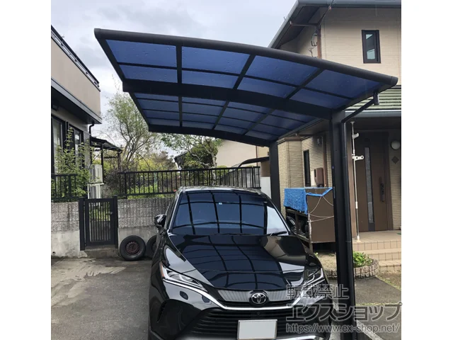 ���R���Ԕ֎s��YKKAP�̃J�[�|�[�g ���C�i�|�[�g�O�����@�ϐ�`20cm�Ή� �{�H��