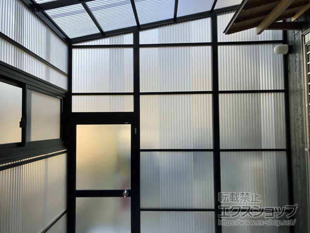 岡山県岡山市ののストックヤード オイトック波板囲い 両ドアタイプ 単体 積雪〜20ｃｍ対応　＊台形納まり 施工例