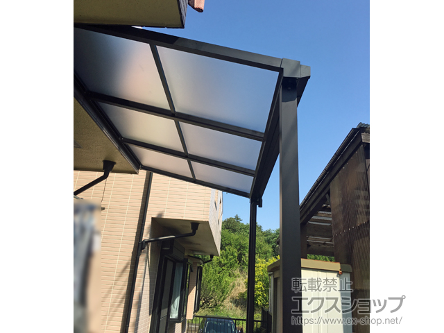 神奈川県横浜市ののテラス屋根 ソラリア F型 テラスタイプ 単体 積雪〜20cm対応 施工例