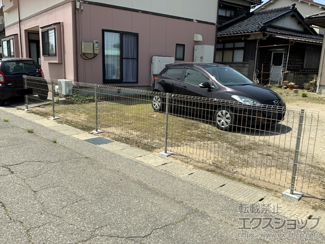 石川県羽咋郡宝達志水町ののフェンス・柵 イーネットフェンス 3F型・自由柱施工 施工例