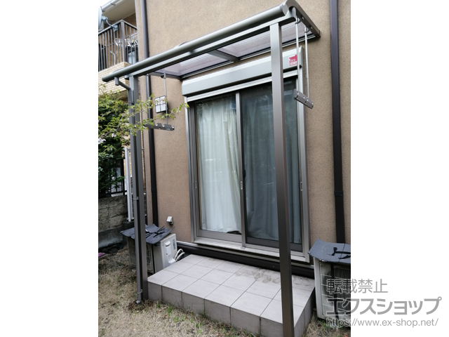 神奈川県横浜市ののテラス屋根 スピーネ R型 テラスタイプ 単体 積雪〜20cm対応 施工例