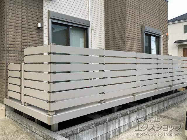 千葉県白井市のYKKAPのウッドデッキ リウッドデッキ 200 施工例