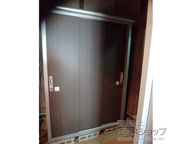 神奈川県厚木市のの物置・屋外倉庫 シンプリー 一般型 1740×515×1603（MJX-175D-P） MJX-175D-P-FW 施工例