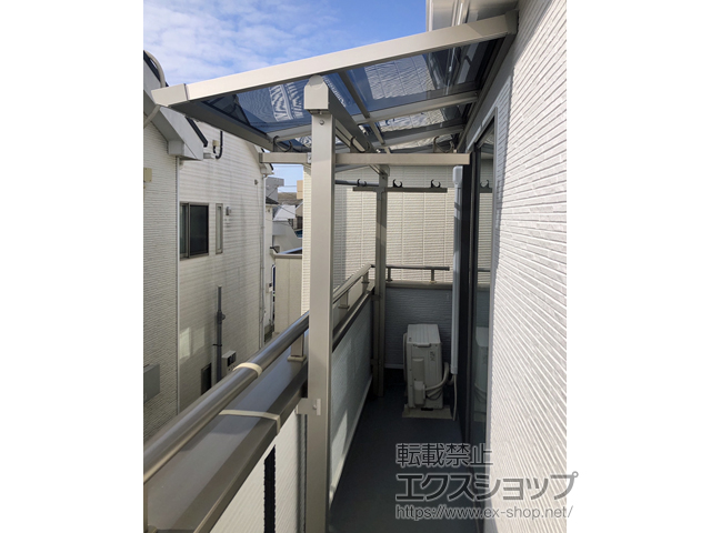 神奈川県相模原市ののバルコニー・ベランダ屋根 ソラリア F型 屋根タイプ 単体 積雪〜20cm対応 施工例